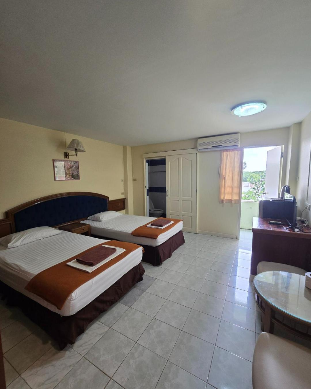 Jardin Hotel Pattaya Luaran gambar