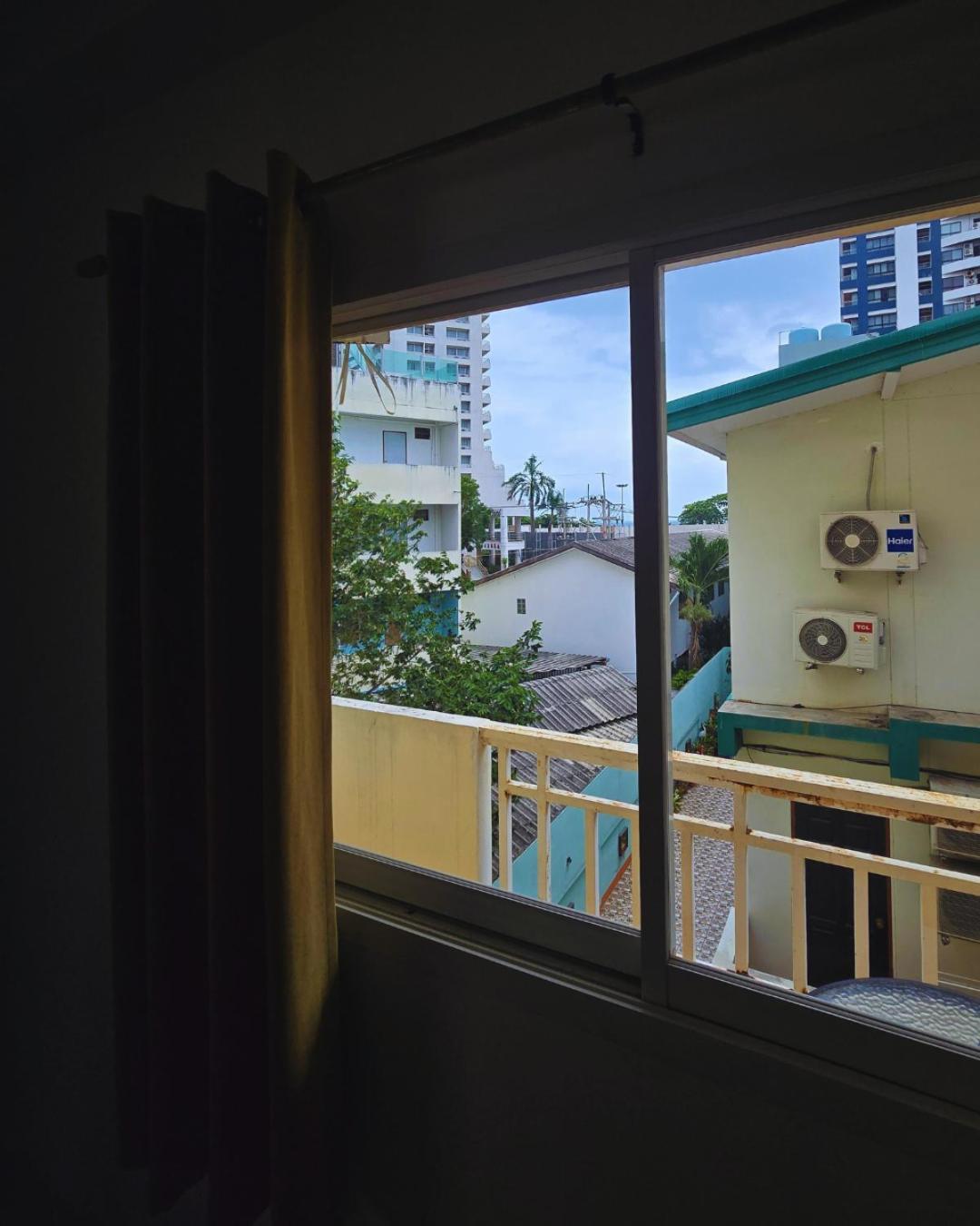 Jardin Hotel Pattaya Luaran gambar